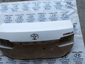 TOYOTA COROLLA ARKA BAGAJ KAPAĞI ORJİNAL 2013-2018 ÇIKMA YEDEK PARÇA